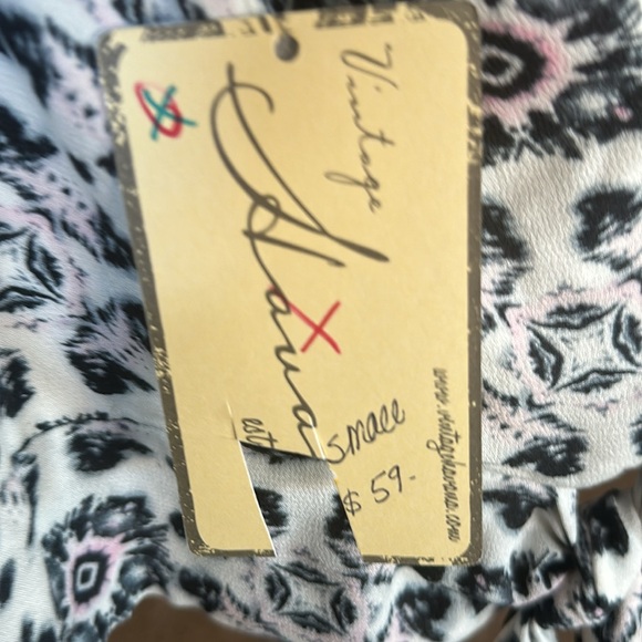 NWT Vintage Havana Off the Shoulder Super Soft Top, Size Small - Picture 9 of 12